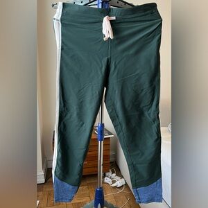 The Upside // Dark Green Leggings // XL